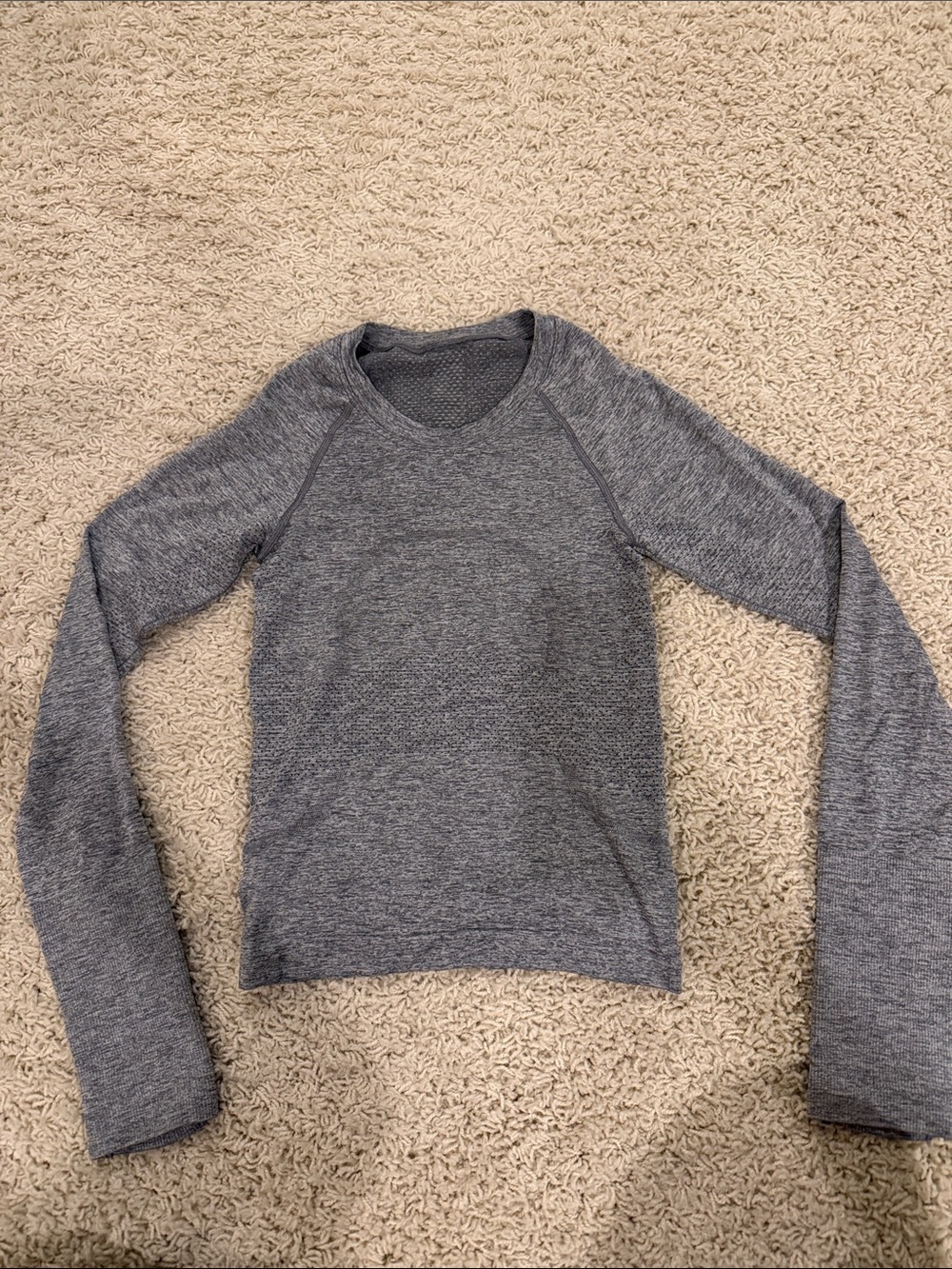 lululemon athletica Heathered Gray Long-Sleeve Crew Top